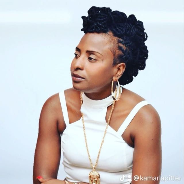 Queen Kamarla — photo-02